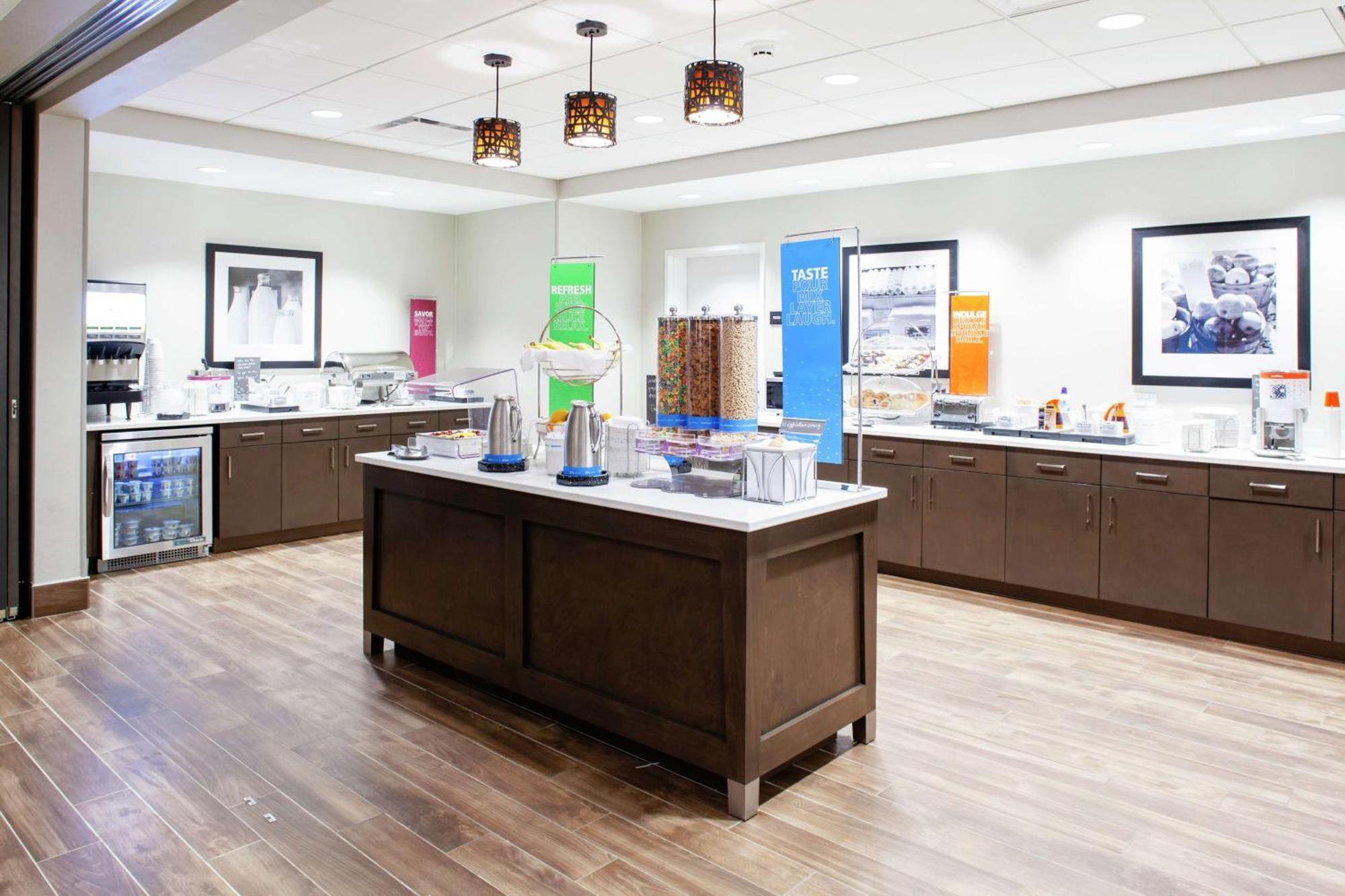 Hampton Inn & Suites Overland Park South Stanley Esterno foto